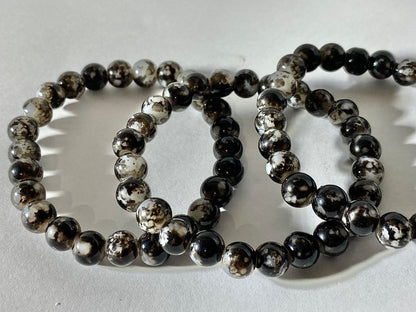 Moon Stone Bracelet (Snow White and black ) colour